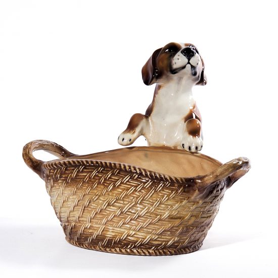 Beagle with basket 13.5”
